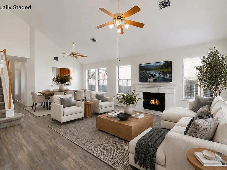 13460 Athens Trl — Photo 3