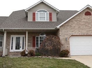 1572 Sinking Springs Dr, O Fallon, IL 62269
