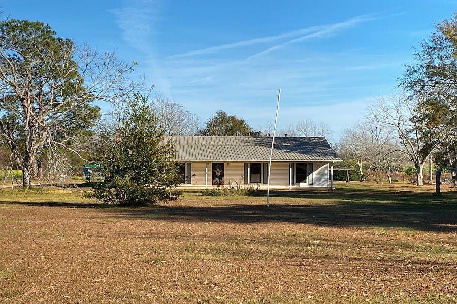 1st image of 11993 Potter Tract Rd