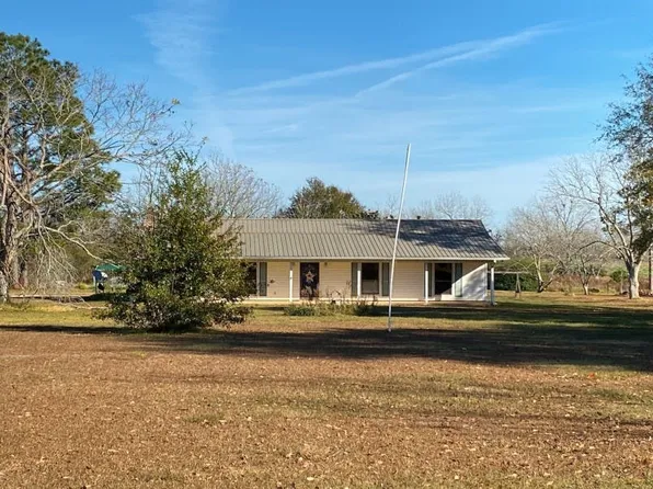 11993 Potter Tract Rd, Grand Bay, AL 36541