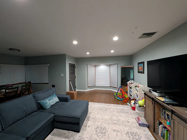 1522 Randall St — Photo 19