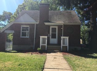 24 Lee Ave, Saint Louis, MO