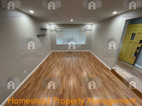 5th image of 5327 Queens Ave NE