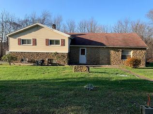 230 Soisson Ln, Beaver, PA 15009