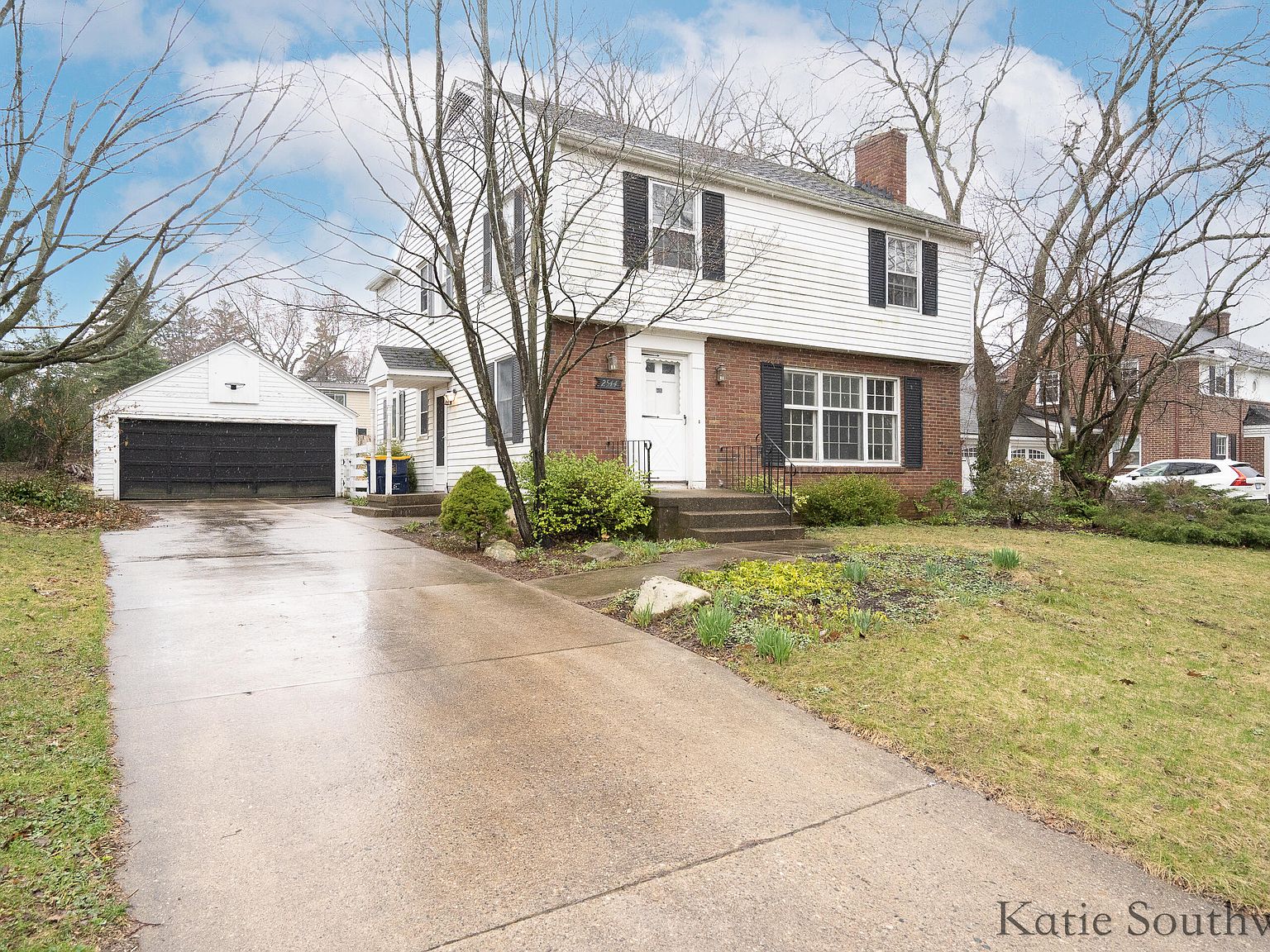 2544 Maplewood Dr SE, East Grand Rapids, MI 49506 Zillow