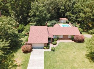 5203 McLeod Rd, Lumberton, NC 28358