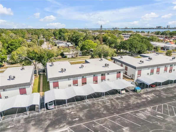 303 Ridge Blvd #2100, South Daytona, FL 32119