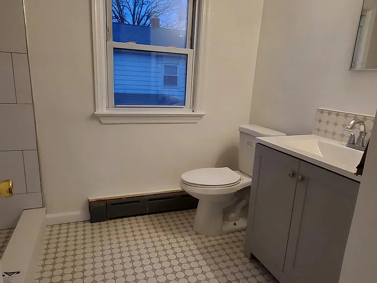 6 Garners Ln #2 — Photo 12