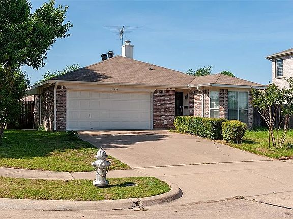 2nd image of 10820 Pebblecreek Ct