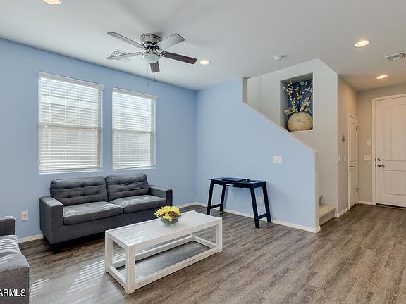 4th image of 41616 W Anne Ln
