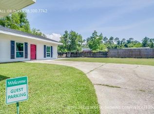 410 Old Spanish Trl #B, Waveland, MS 39576