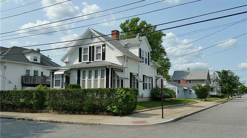 1st image of 163 Auburn St