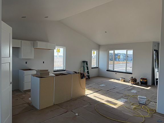 4th image of 21892 Antelope Creek Rd