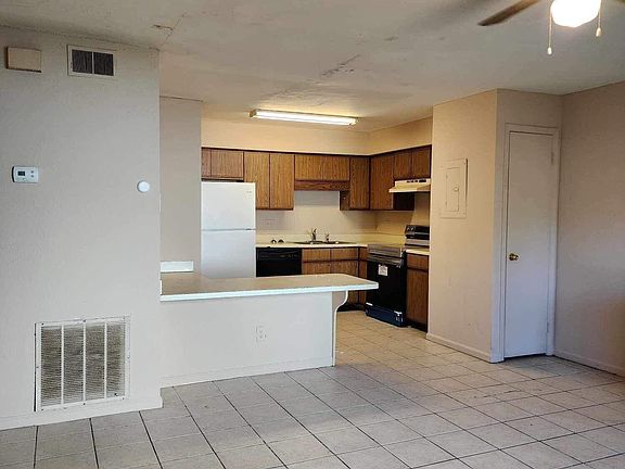 2nd image of 791 ASSISI Lane #2202