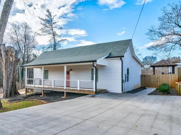 2066 Kennesaw Ave, Nelson, GA 30151