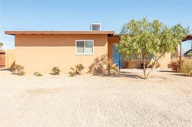 1st image of 73982 Gorgonio Dr