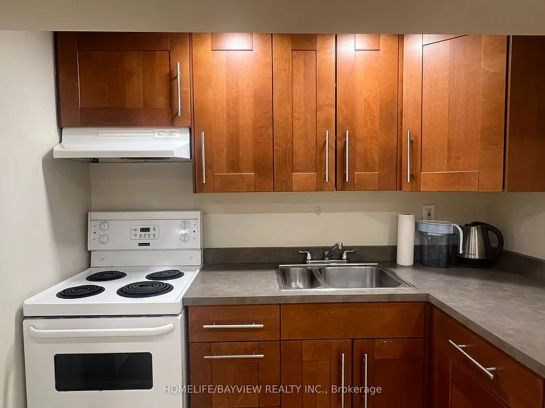 74 Newbury Dr #BMNT — Photo 4