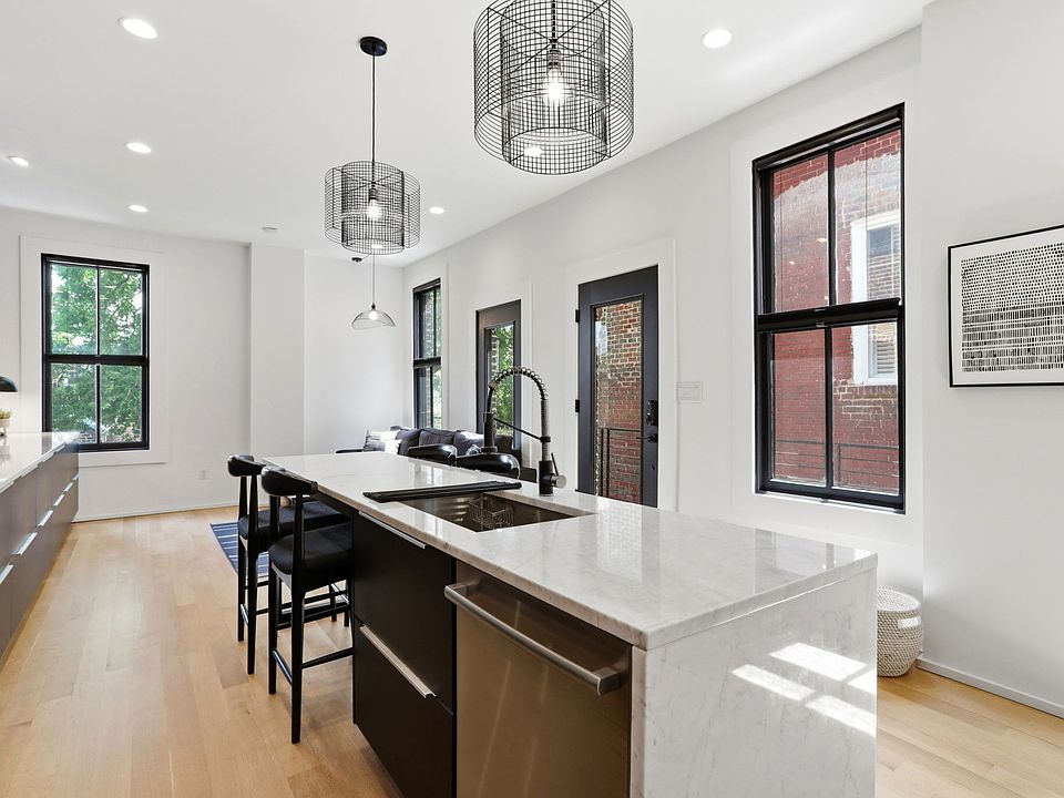 1st image of 2608 E Broad St APT 2