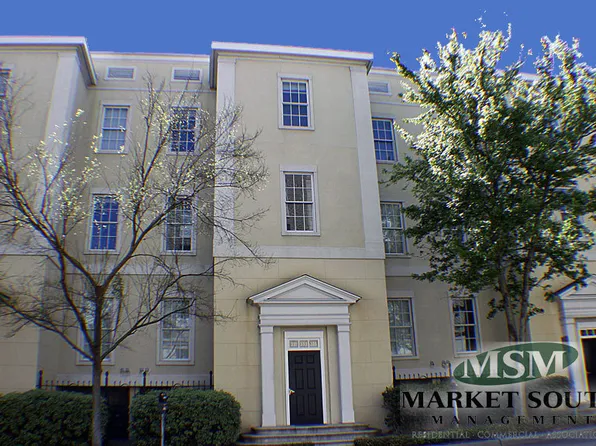 335 W Charlton St, Savannah, GA 31401