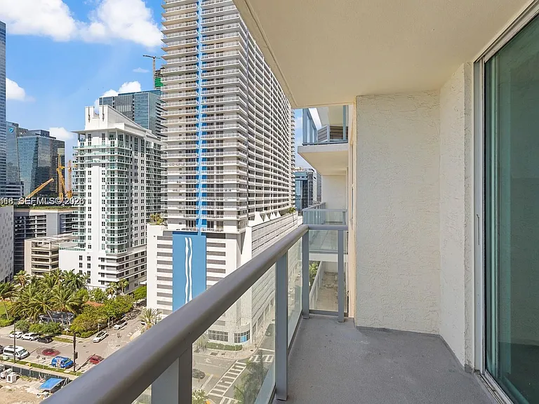 1155 Brickell Bay Dr #1609 — Photo 17