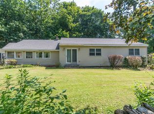 96 Tinker Town Rd, Dover Plains, NY 12522