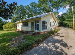 302 Craddock Ave, Sylacauga, AL 35150