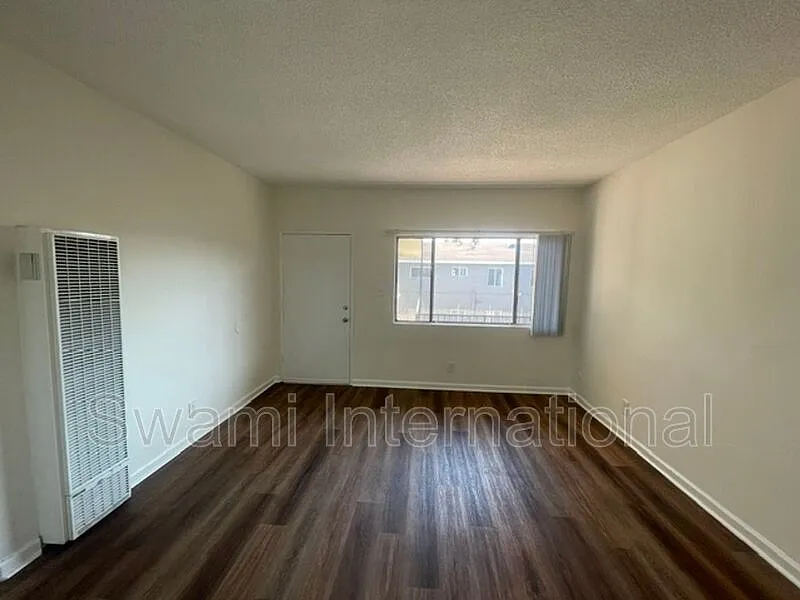 1 bed, 1.0 bath, 680 sqft, $1,595 — Photo 4