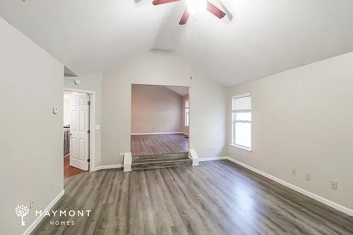 4465 Michael Jay St — Photo 9