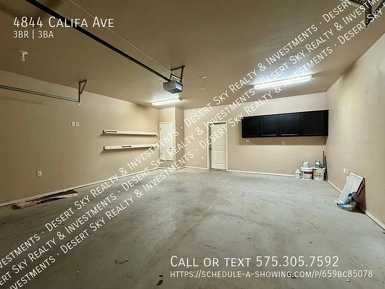 4844 Califa Ave — Photo 28