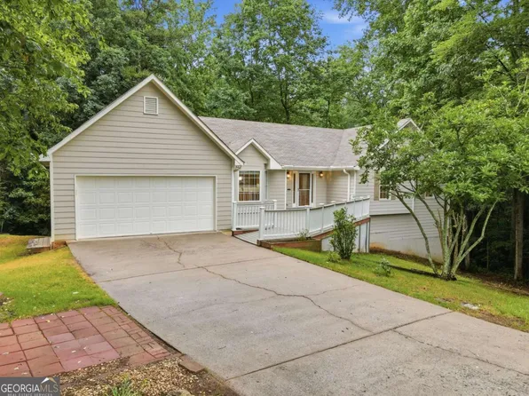 7035 Crossview Dr, Cumming, GA 30041