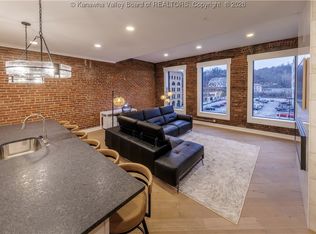 814 Virginia St E #8, Charleston, WV 25301