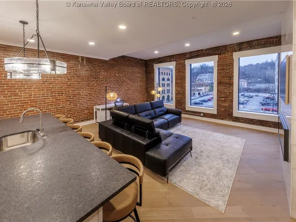 814 Virginia St E #8, Charleston, WV 25301