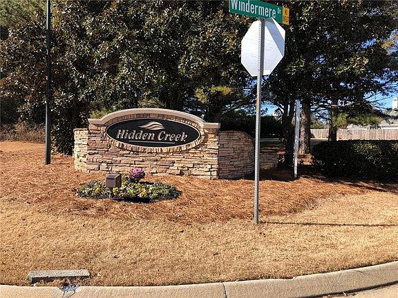 2nd image of 6081 Fieldwood Ln