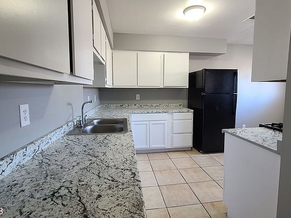 4th image of 3439 College View Ct #D