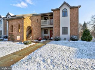 231 Black Oak Dr, Lancaster, PA 17602