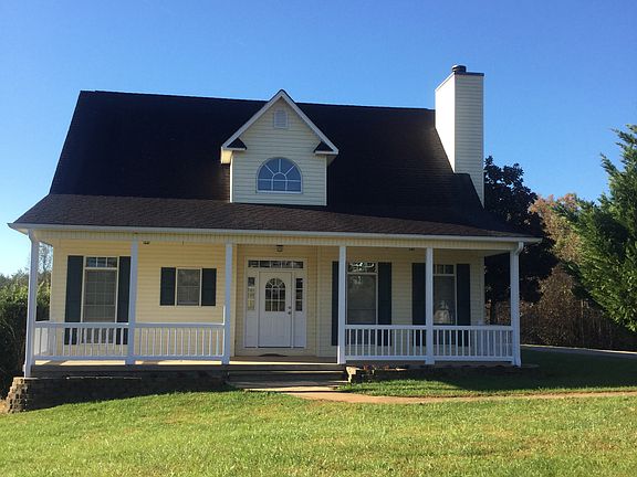 Beautiful ranch home on 2+ac