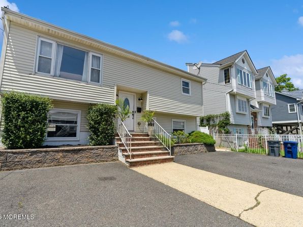 52 Atlantic St #1