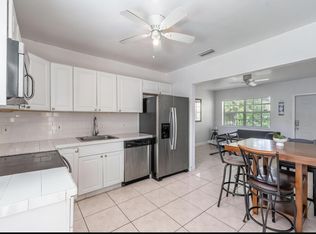 3401 SW 48th Ave, Hollywood, FL 33023
