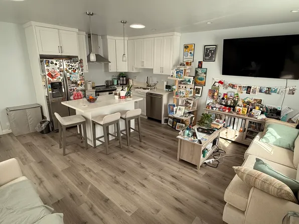 2318 Peyton Ave, Burbank, CA 91504