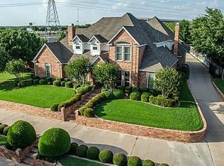 6253 Meadow Lakes Dr, North Richland Hills, TX 76180