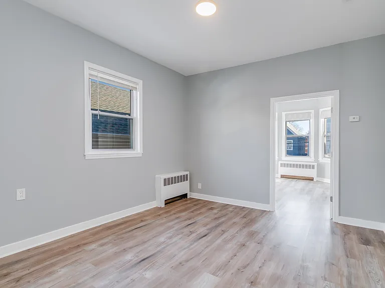 86 W 27th St #4 — Photo 7