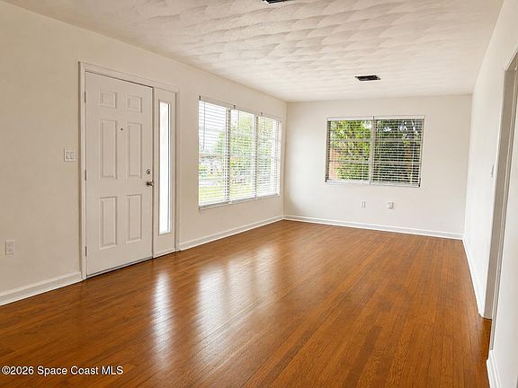3rd image of 1317 Elizabeth Ave