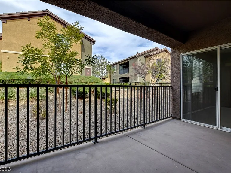 6868 Sky Pointe Dr #1078 — Photo 34