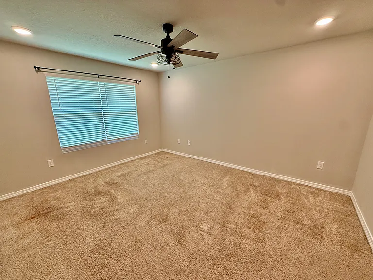 848 Jacobs Way — Photo 17