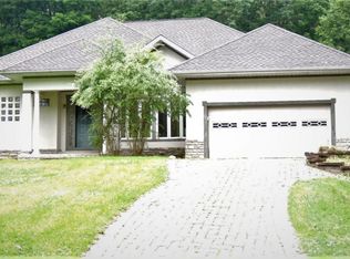 7240 Edgewood Ln, Athens, OH 45701