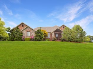 200 Oak Knoll Rd, Sparta, MO 65753