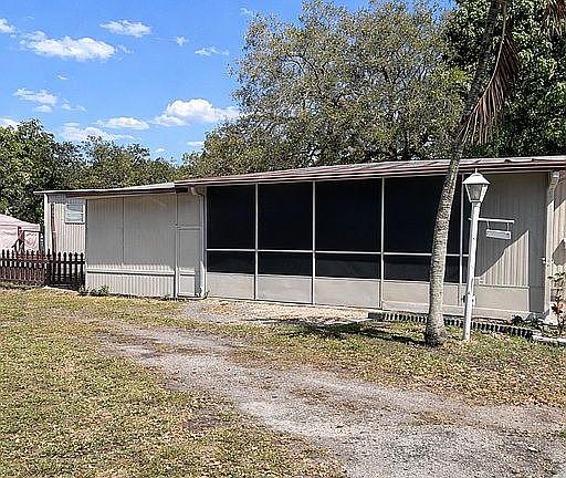 2nd image of 3120 W Hallandale Beach Blvd #613
