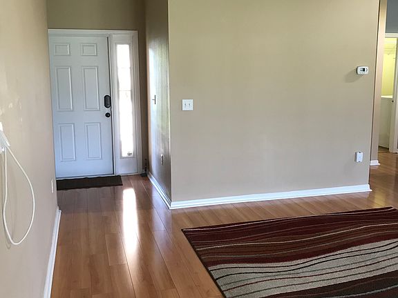 4th image of 29539 Fade Ct