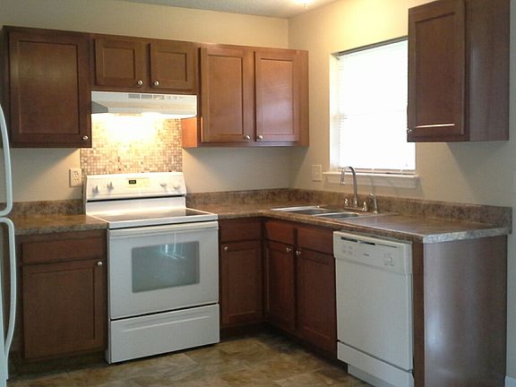 2nd image of 1836 Dana Ln #1838