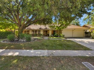 355 E Everglade Ave, Fresno, CA 93720